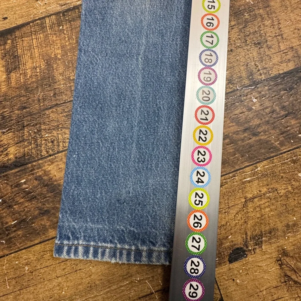 vintage Levi's 505 Men's Blue Denim Jeans Regular Fit‎ Straight Leg Size 34x32